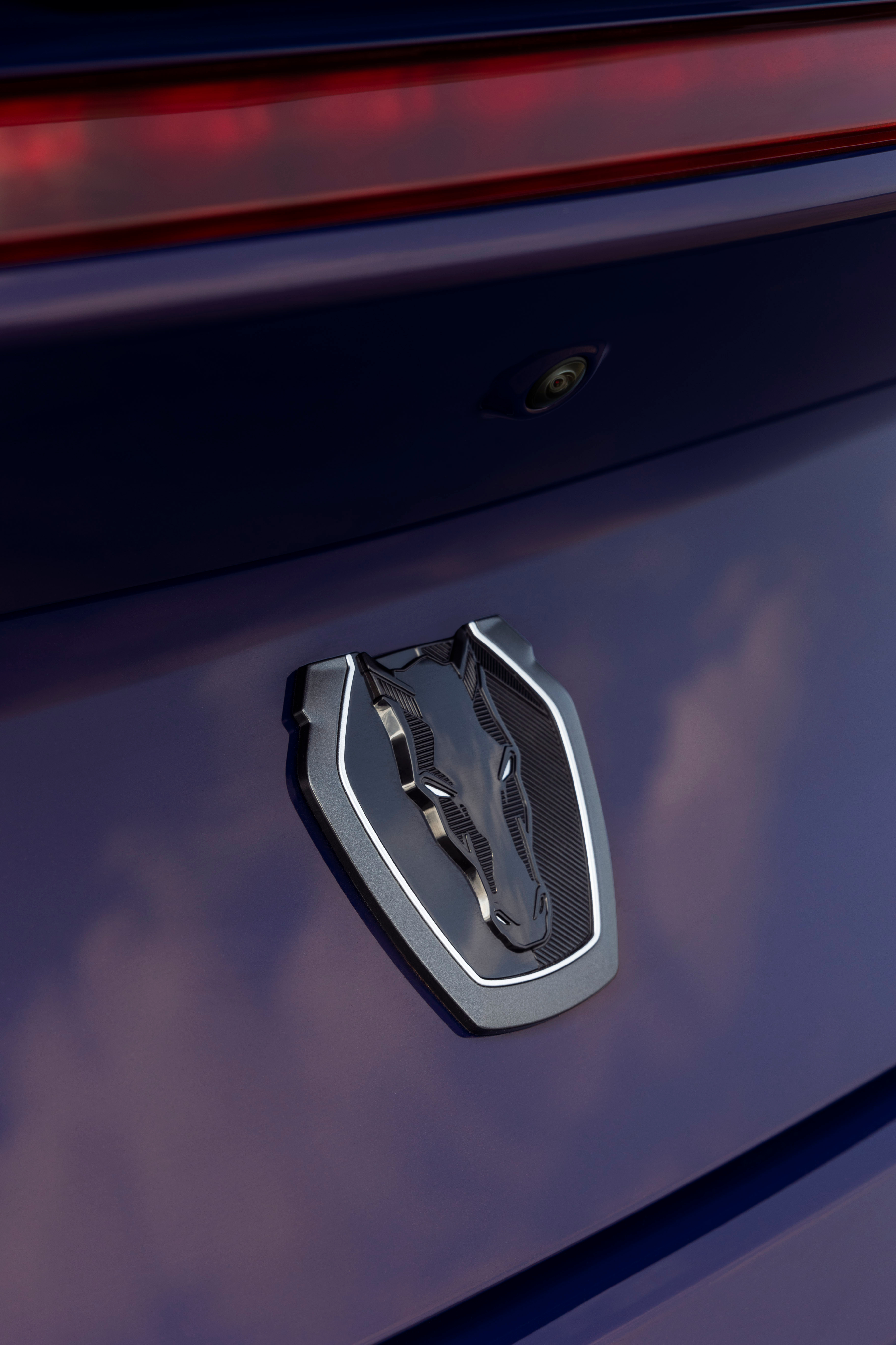 SMALL_Ford_Mustang_Dark_Horse_SC_Convertible_8_32